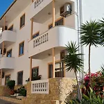Apartment Cabrita