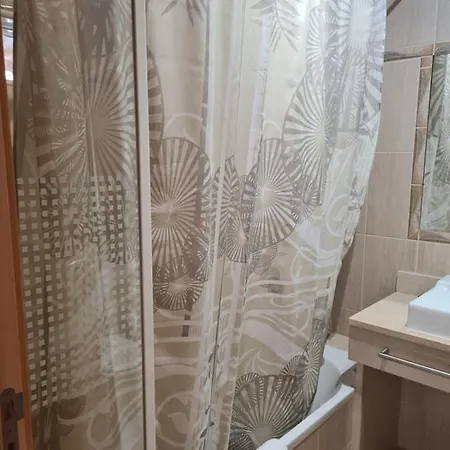 Cabrita Apartment *